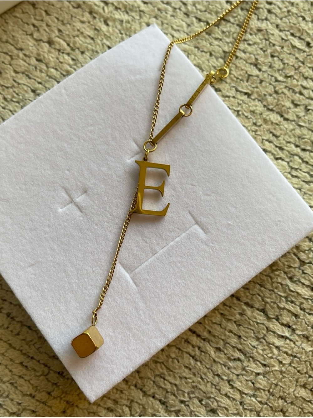 Gold Letter E Initial Lariat Necklace